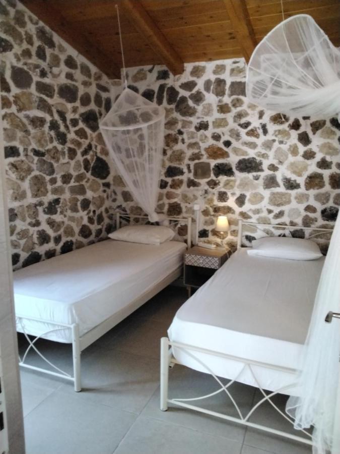 Bungalow Nefeli Agios Gordios  Ngoại thất bức ảnh